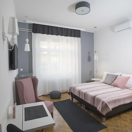 Dom Apartman Szegedin Exterior foto